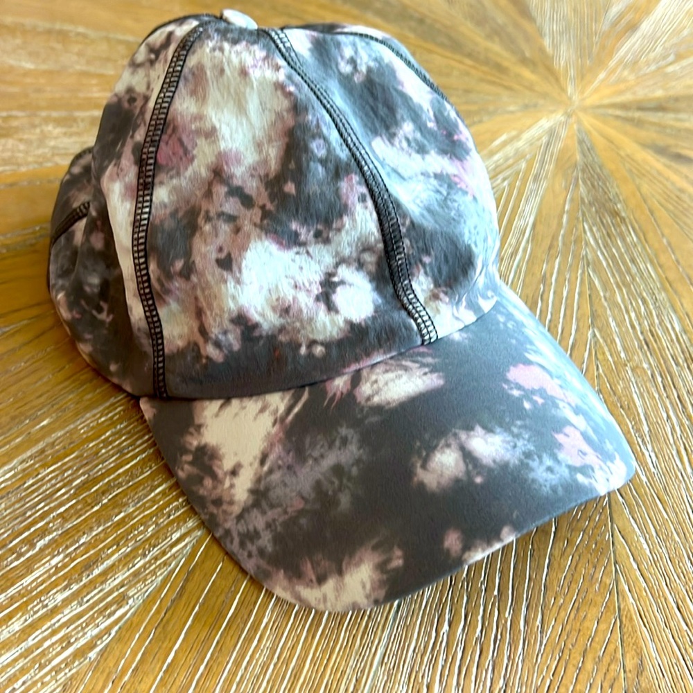 Lulu lemon soft cap